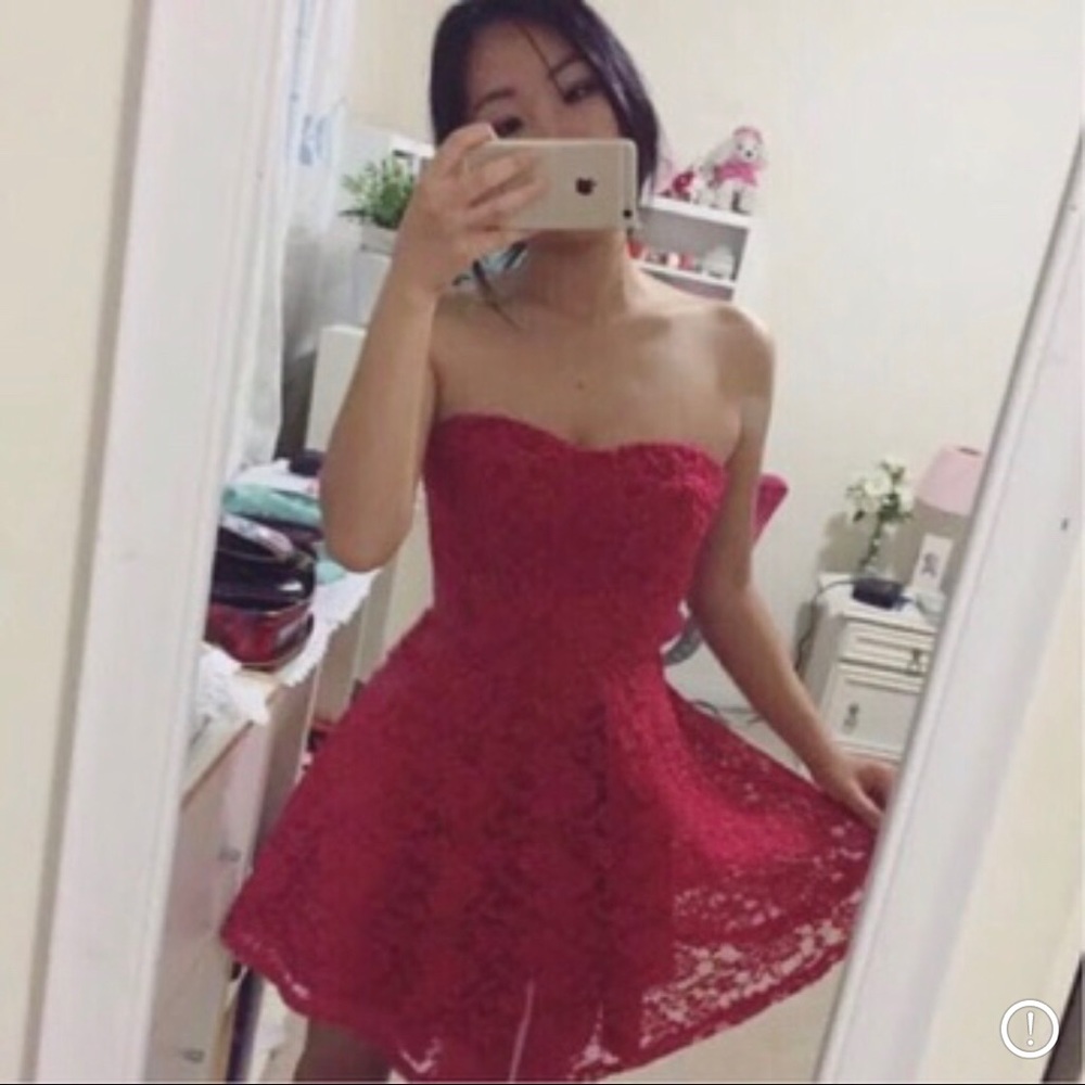 Strapless Lace Red Sweetheart Dress